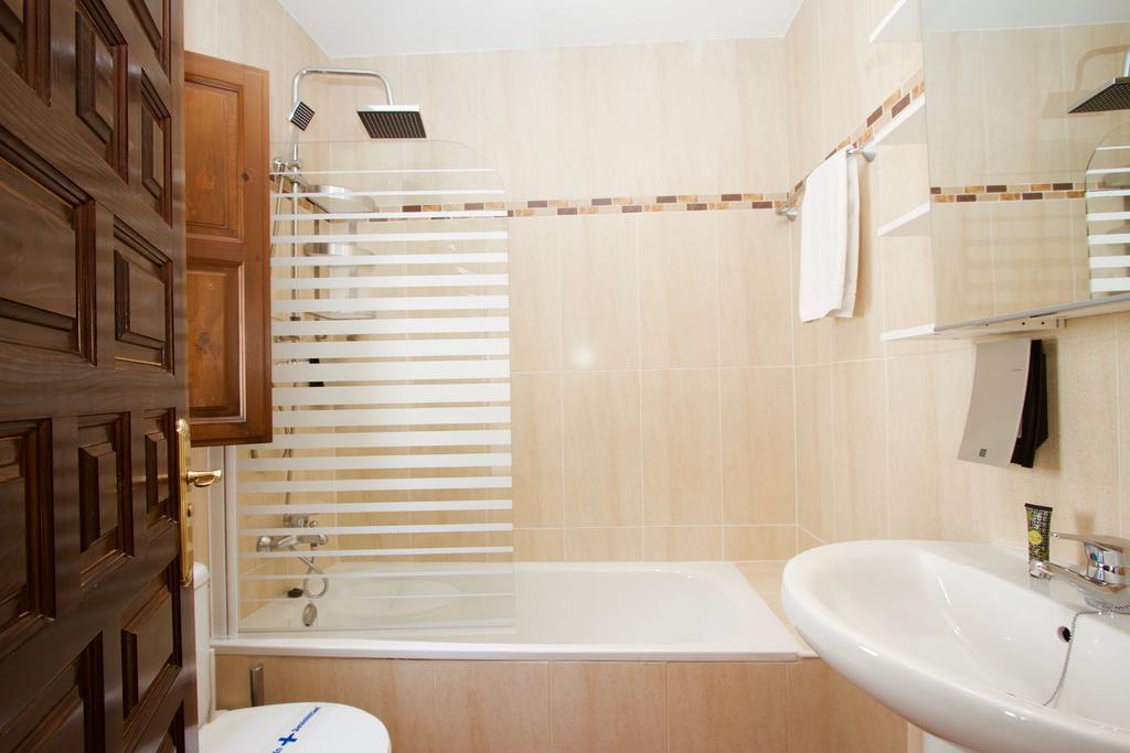 Apartamento Inside La Corrala Granada Bagian luar foto